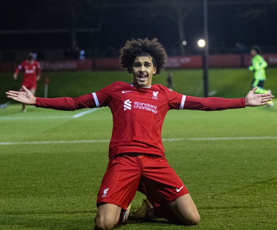 FootyTone tweet media