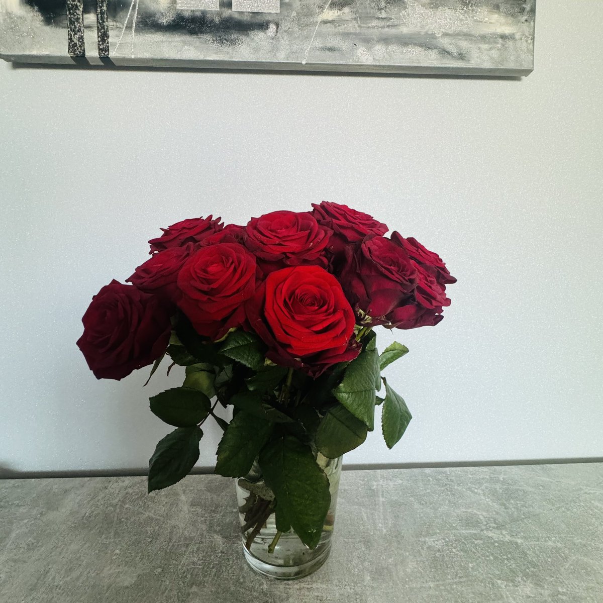 mehtap_fuat's tweet photo. present to myself. #ThanksToMe 🌹 https://t.co/f4K9oXAyha
