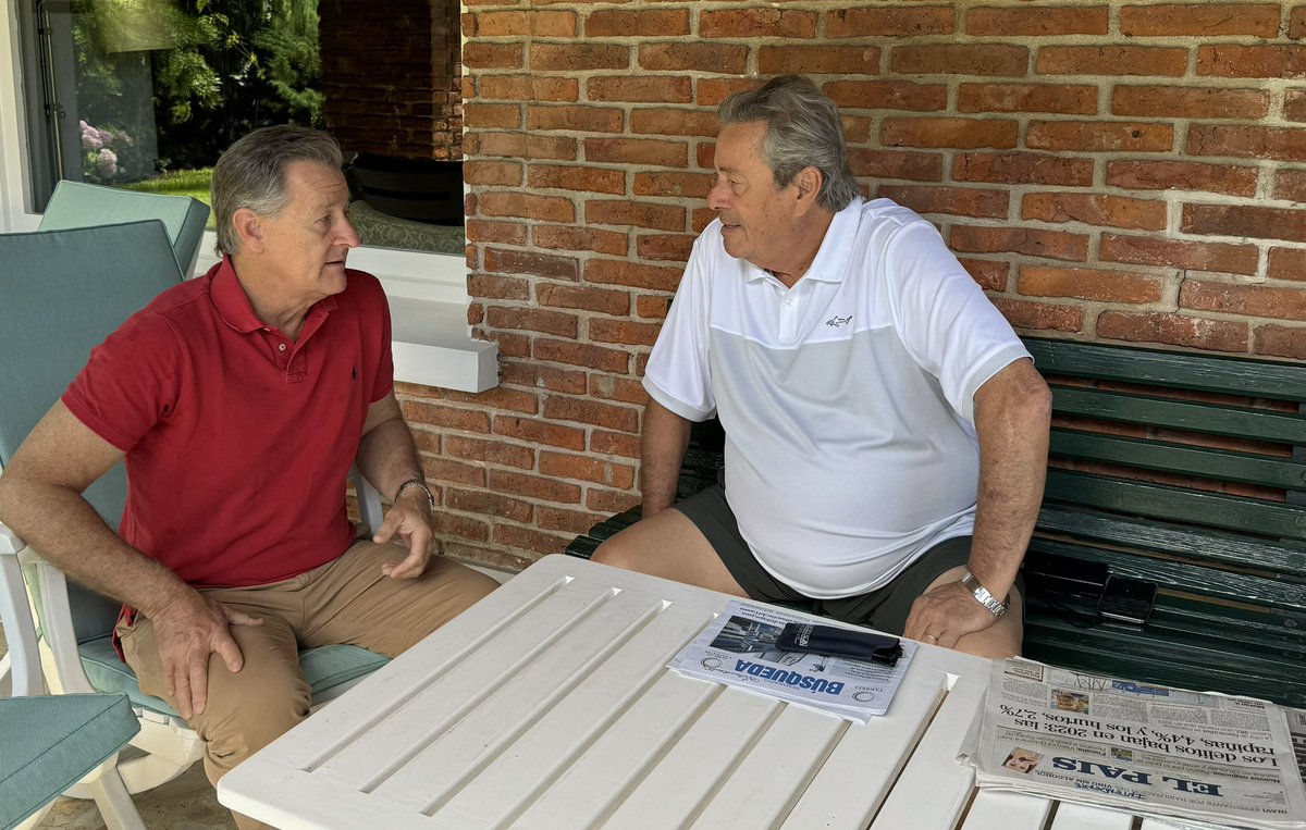 ggurmendez's tweet photo. Ante los dichos del Intendente Antía sobre el Partido Colorado en Maldonado, y en mi carácter de pre-candidato, le solicité en forma inmediata y personalmente una aclaración del contexto de sus expresiones de ayer. En nuestra reunión hoy quedó claro el reconocimiento a nuestro Partido, que tiene una clara presencia y colaboración en la defensa de los intereses del departamento, y en la gestión departamental, y desde el gobierno nacional, incluso en nuestro caso particular. El  Ing. Antia me explicó que su crítica se refirió exclusivamente a las ausencias de un edil departamental que responde a un sector interno. Desde mi perspectiva considero aclarado  el episodio, ratificando el ánimo de cooperación, diálogo y respeto que debe primar, más allá de las posturas sobre el tema específico en discusión. Vamos a trabajar con nuestra gente para darle un rumbo diferente al Partido Colorado en Maldonado.