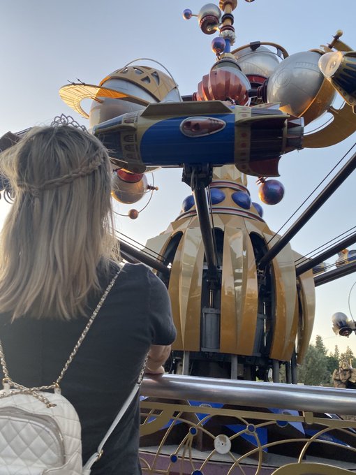 Good morning! What adventure should we go on today? https://t.co/0axYUcR6te<a href="/tag/reigndeer"class="tags"><span>#reigndeer</span></a>