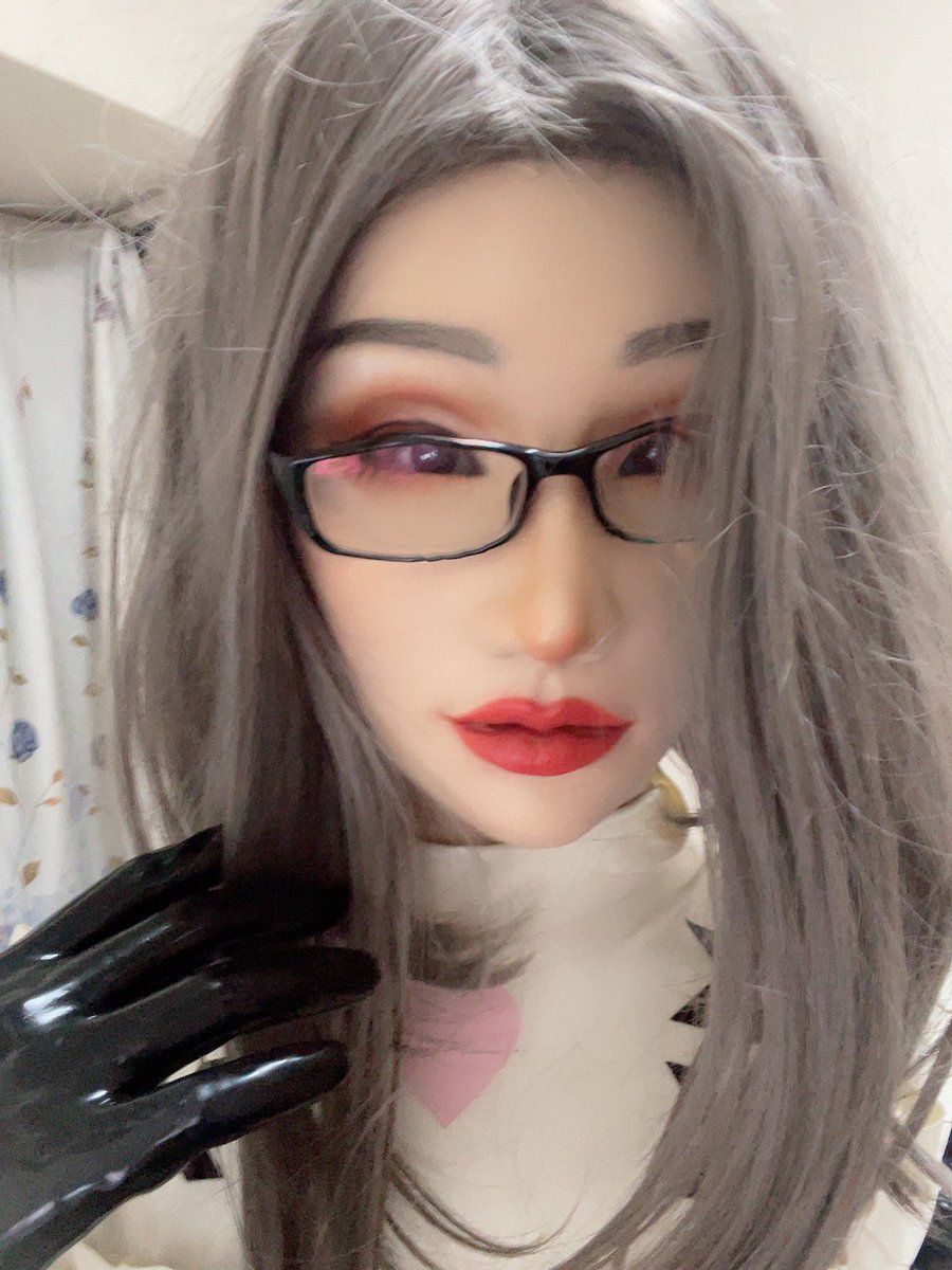 Loneliness__A's tweet photo. 穿胶好累😞但好好玩
#femalemask
#latex
#dreammask https://t.co/TKKIi7cY3Y