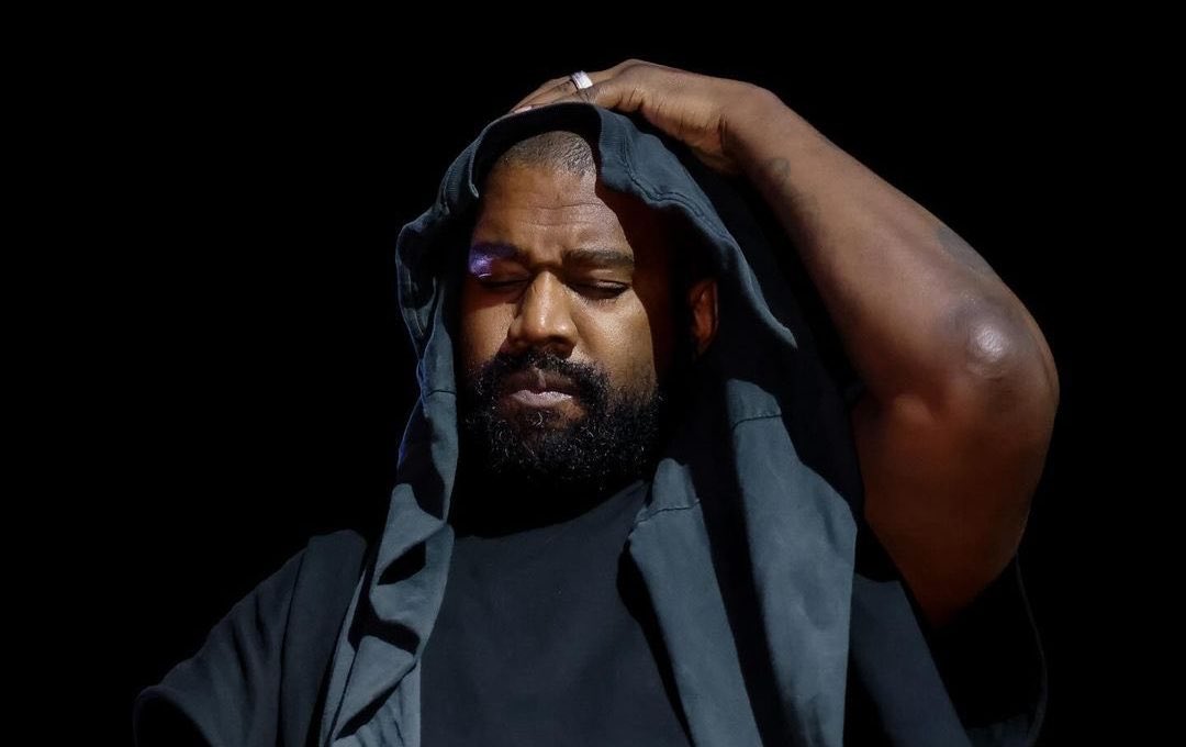 Ye Streams tweet media