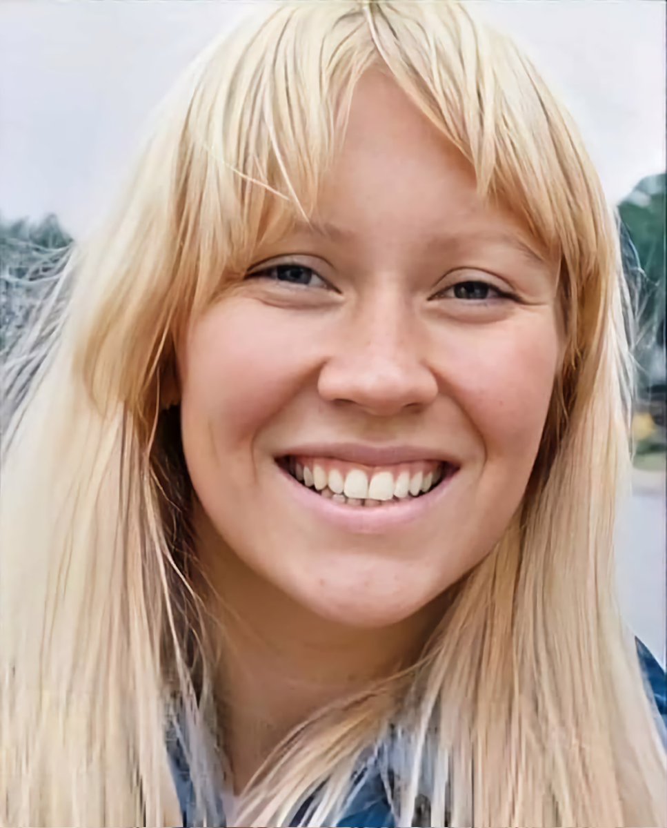 TVYMSEspectcul1's tweet photo. JOVENCISIMA AGNETHA, SIN MAQUILLAJE
#ABBA
#NUMBERS1
#ABBAFOREVER
#ABBAVOYAGE
#AGNETHA
CRÉDITOS :ABBA FANS https://t.co/0rp2x33ZCg