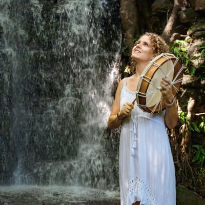 Linzlootoo's tweet photo. #NewProfilePic https://t.co/zg5XdLeyjR
