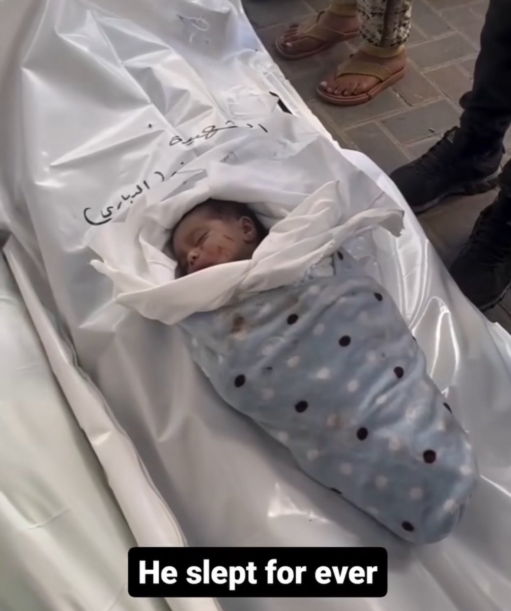 Astridueil's tweet photo. What is his fault?
#StopGazaGenocideNOW https://t.co/8C3SYYraVz