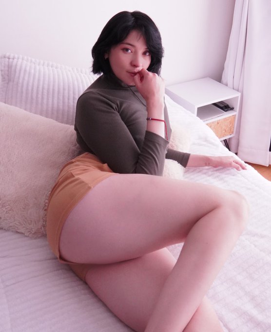 Si pudi&eacute;ramos estar ahora mismo en la cama... &iquest;qu&eacute; te gustar&iacute;a hacer? Anah_ ☘️ OnlyFans https://t.co/ZtAuYDik2I<a href="/tag/tbt"class="tags"><span>#tbt</span></a><a href="/tag/girl"class="tags"><span>#girl</span></a><a href="/tag/sexy"class="tags"><span>#sexy</span></a><a href="/tag/rt"class="tags"><span>#rt</span></a><a href="/tag/onlyfansgirl"class="tags"><span>#onlyfansgirl</span></a><a href="/tag/anah"class="tags"><span>#anah</span></a>