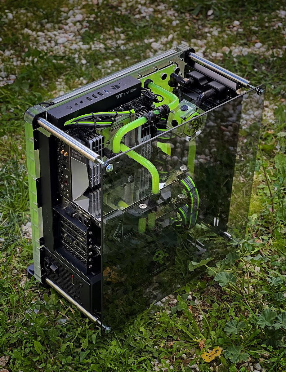 Thermaltake Latino tweet media