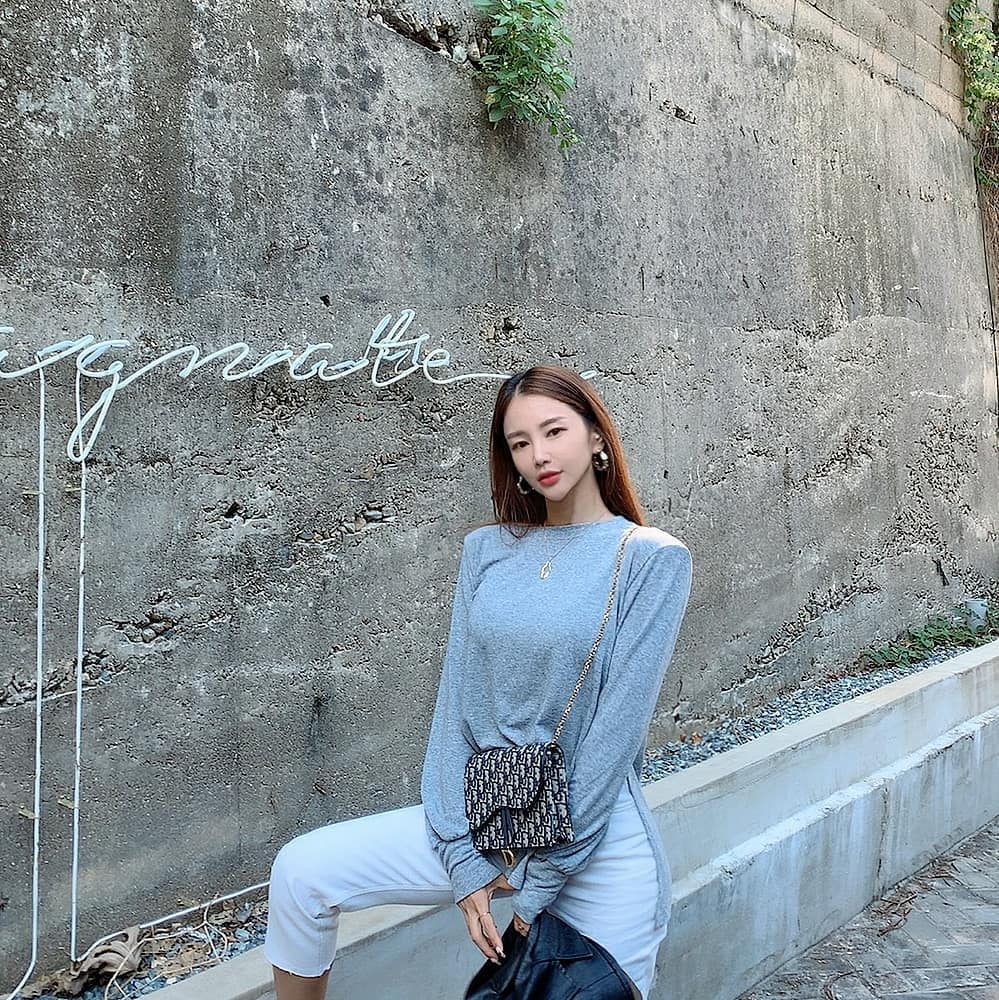 We don’t simply want great ideas, we want the Lord to establish our steps. We want to be bold enough to hold our plans with open hands and ask Him to help us walk away from anything that He is not leading us to.