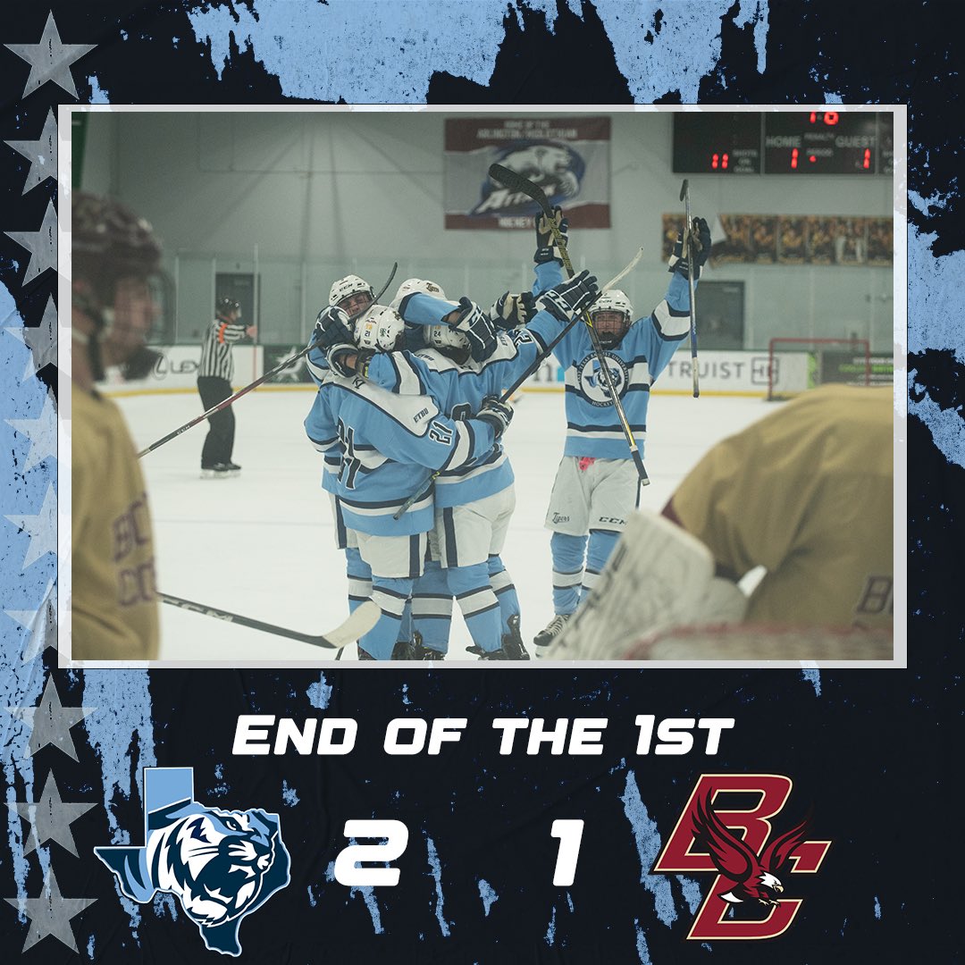 ETBU_Hockey's tweet photo. With a late goal seconds before the buzzer, Tigers take the lead!
#FearTheRoar🐅 #MoveSilently #ExecuteRelentlessly #TCHC https://t.co/l0cghSZAJl
