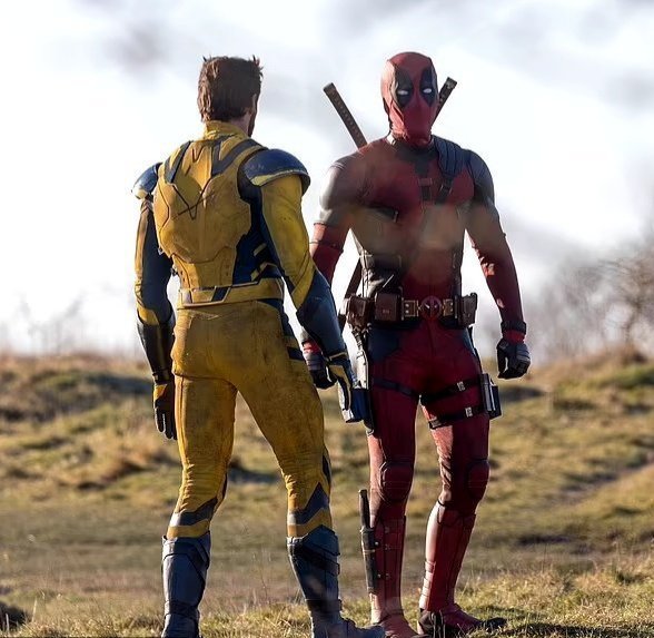 Hugh Jackman et Ryan Reynolds sur le tournage de Deadpool 3 .