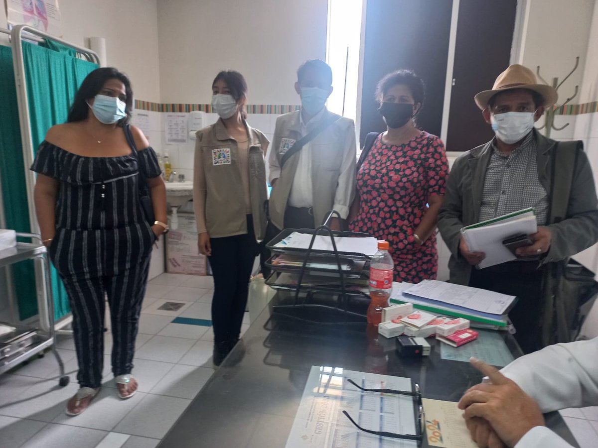 REDBOL_BOLIVIA's tweet photo. Se participo de la reunión con directores de los #centrosdeSaludSebastiánPagador y Ticti Norte, pidiendo información sobre la manera de atención a los #pvvs en caso de ser centro desconcentrado de atención a pvvs , estuvieron presentes el RD de la REDBOL Cbba,#Aspacom #tsc https://t.co/uJYVE2dyXp