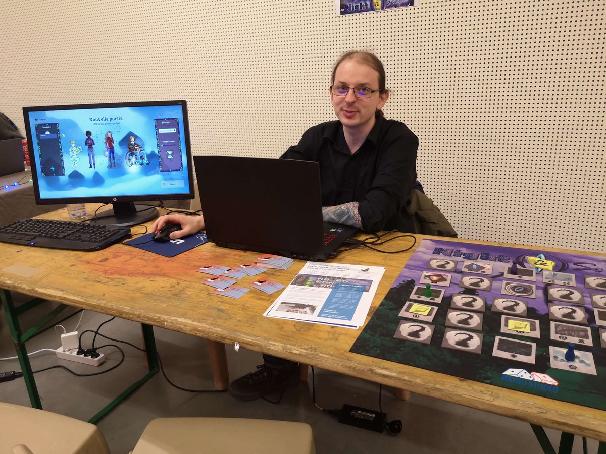 📷Aujourd'hui et demain nous sommes au <a href="/LeKindarena/">Le Kindarena</a> à la <a href="/GamingRouen/">Gaming Rouen Métropole</a>, avec au programme une Game Jam ouverte au public, des interviews sur le domaine du jeux vidéo (en replay sur le Twitch de <a href="/Gamepads_/">Gamepads</a> ) et la présentation de notre jeu Night&amp;Scape sur notre stand !