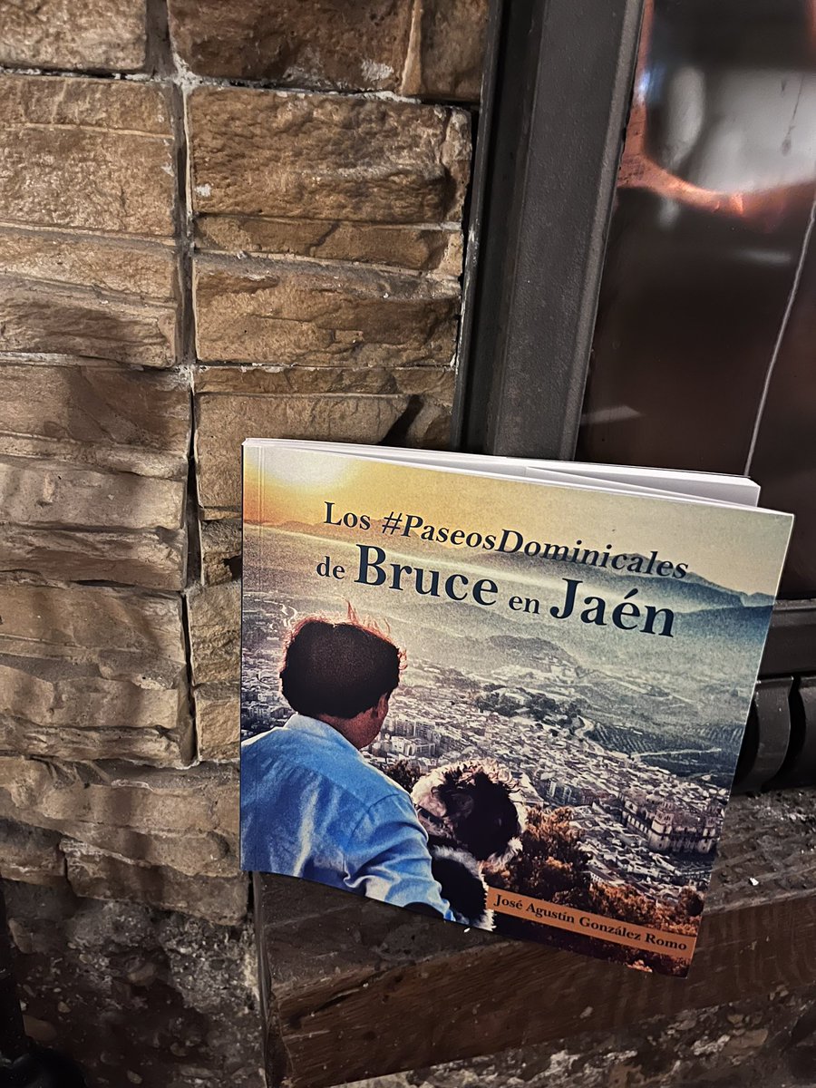 Redescubriendo mi #Jaén con algunas historias que no conocía gracias a 🐶 Bruce y a <a href="/JAgustinGonzal1/">Agustín González</a> #PaseosDominicales