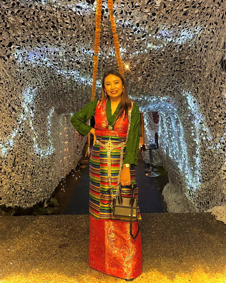 Chunkhu190's tweet photo. Culture Dress https://t.co/u57kgxxQN0