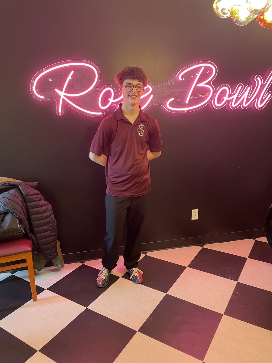 HS_AP_Warriors's tweet image. Congratulations to Braydon Losh for advancing to semi-state from today’s bowling regional! Way to go! #wdpride