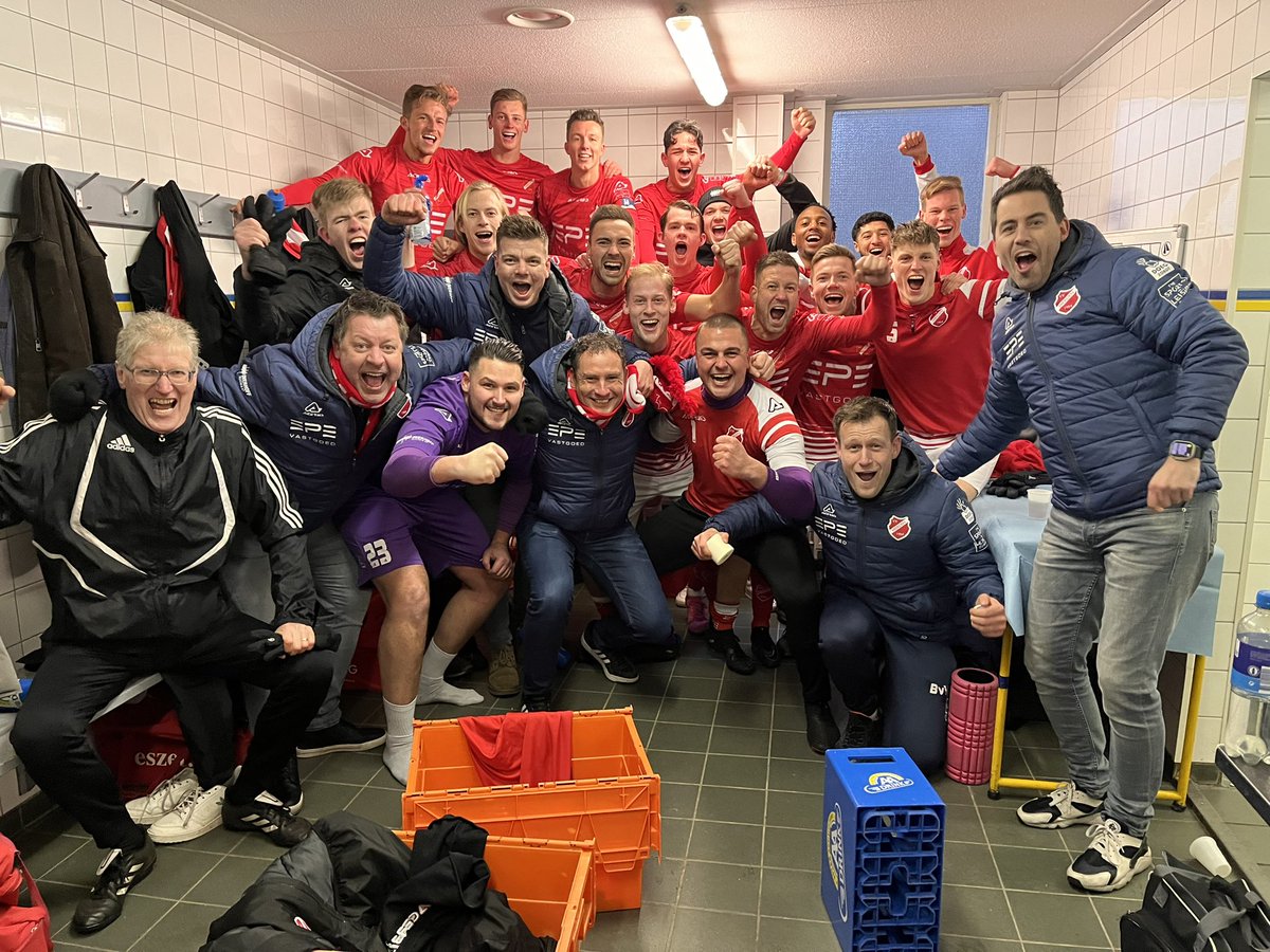 vvhierden's tweet image. ❤️🤍TEAM🤍❤️