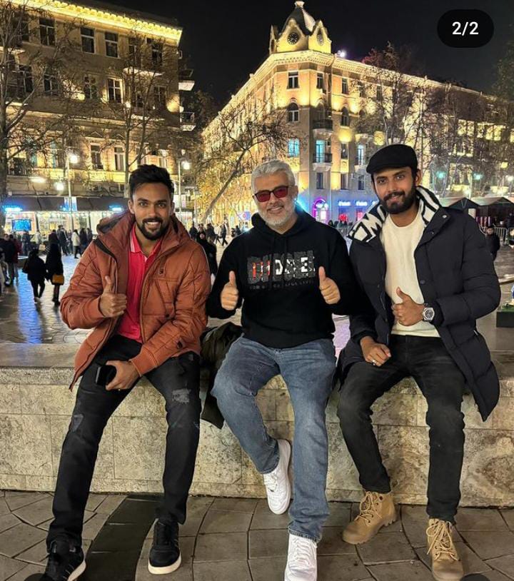 Cbe_Box_office's tweet photo. Stylist Nikhil Nair and @Aravoffl With #Ajith Sir ❤️💥

Recent picture from #Azerbaijan, In Final schedule 💥

#VidaaMuyarchi https://t.co/fs8tBJQD3Y
