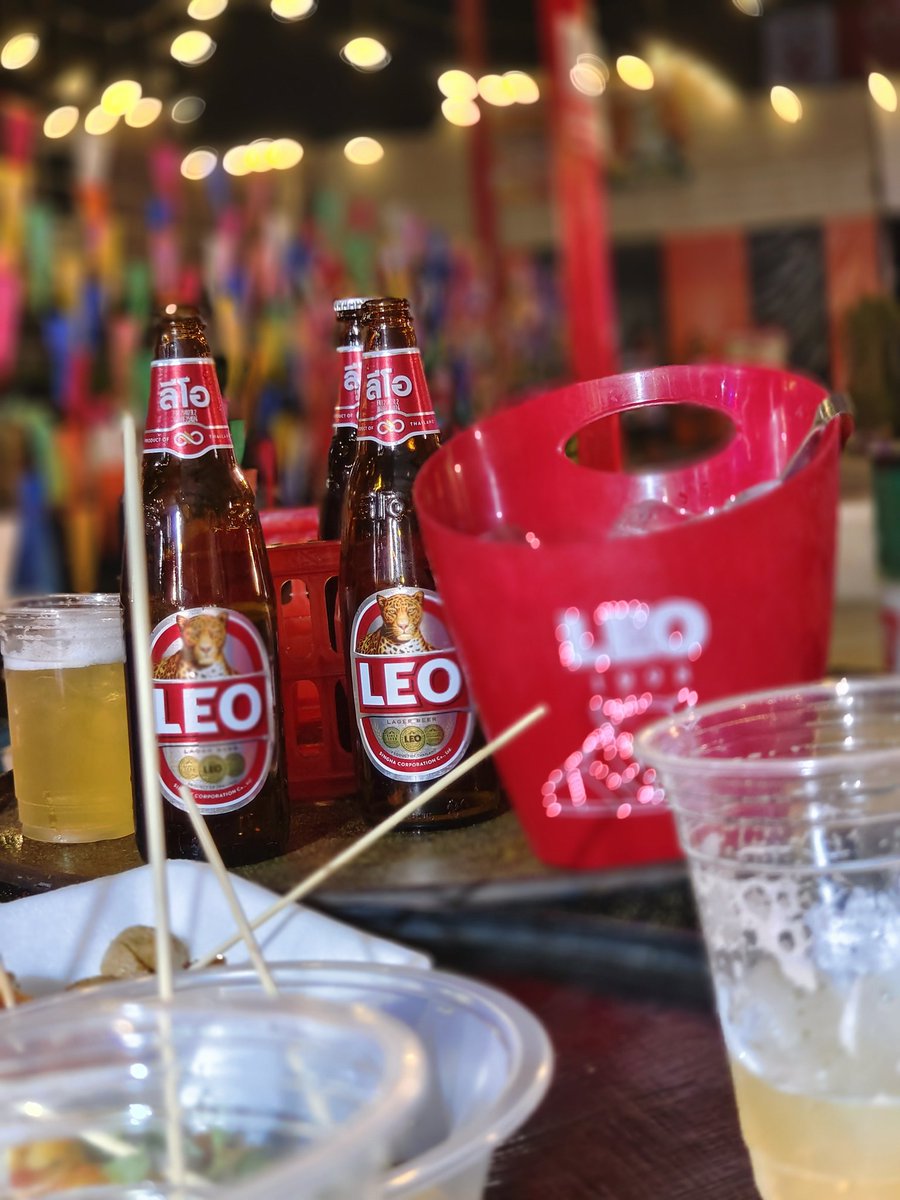 IntharitY's tweet photo. คืนนี้...ตลาดดีมาร์เก็ตค้าบ🍻😊 https://t.co/ifNIFHUjuG