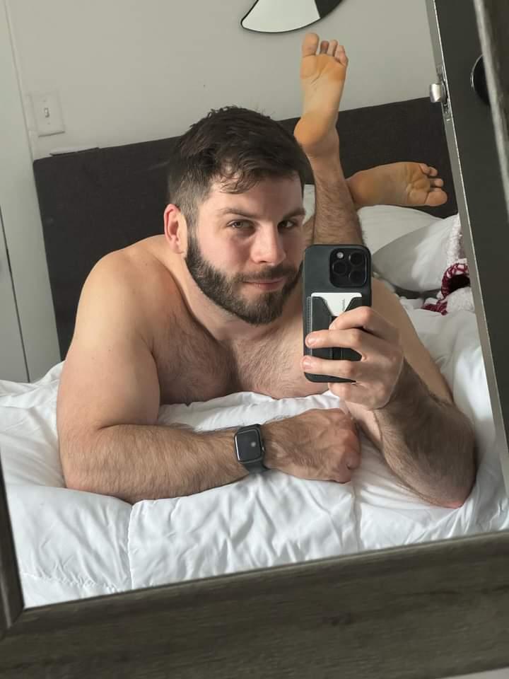 StephenFeet's tweet photo. Good morning https://t.co/cRZgP4C3v2