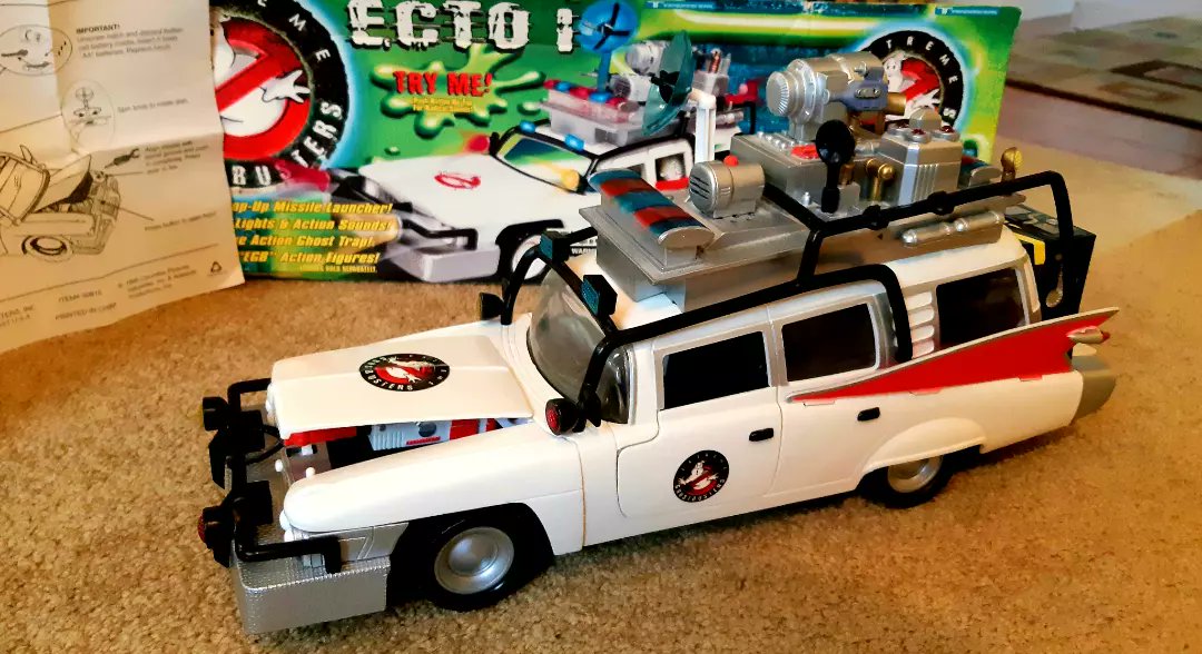KDavJeff's tweet image. Nothing beats the Kenner Classic however one of the rarer #Ecto1 vehicles ever produced, and the best overall for look and style (in my opinion) is the 1997 #ExtremeGhostbusters release by #Trendmasters. I dug this one out this morning. 

#Ghostbusters