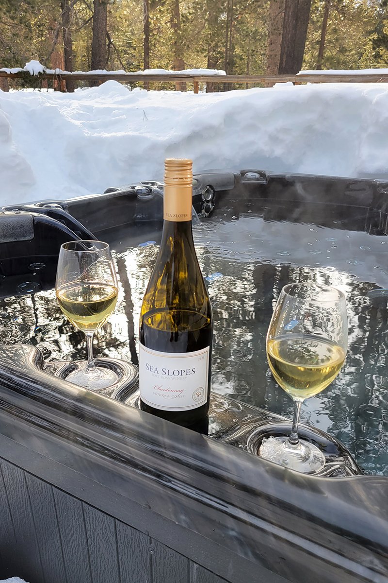 fortrosswinery's tweet photo. Maybe you prefer to #hittheslopes a little differently. Tell us, do you prefer a day on skis, or a day at the lodge? Mention @fortrossvineyard and tag #hittheslopes! https://t.co/g7pFnXCWSx