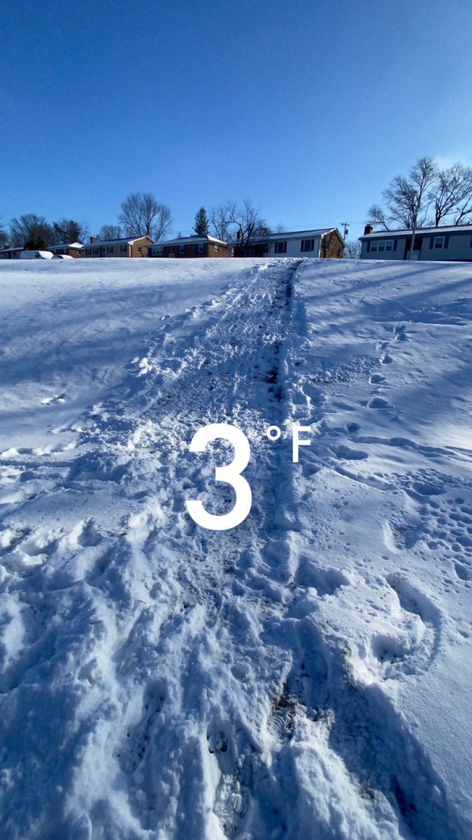 DacoldusF's tweet photo. Never to cold to hit that hill ❄️💪@CoachJeffPoe @coachnatemcpeek @COACH_LANDING23 @coachwts https://t.co/H5fjm0Bk4H