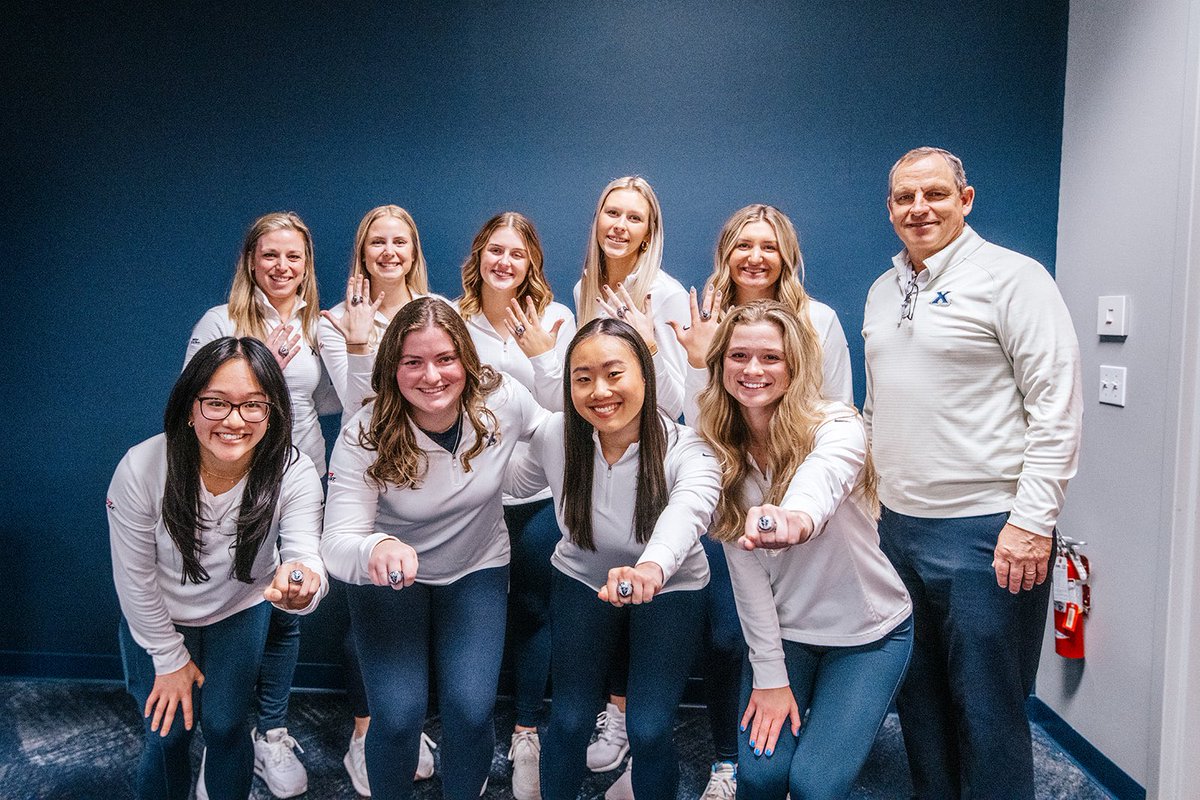 XavierWGOLF's tweet photo. 𝙏𝙝𝙚 𝙧𝙞𝙣𝙜𝙨 𝙖𝙧𝙚 𝙞𝙣! 🤩💍

#LetsGoX https://t.co/QwGWH3ZYfY