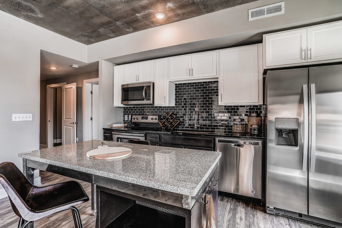 We love the kitchens here at Aertson 🧑🏼‍🍳 What is your favorite part of your apartment?