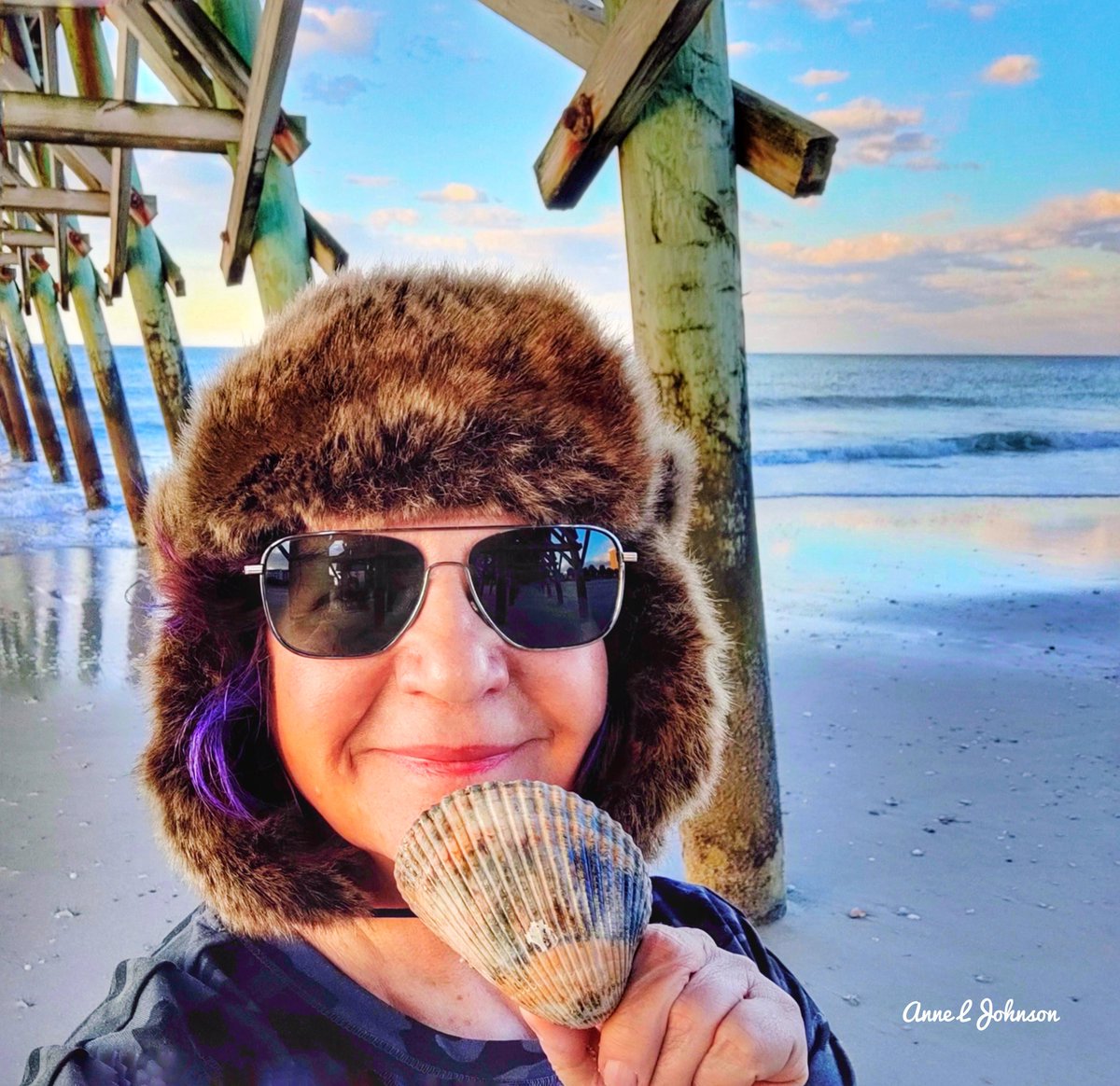 MyrtleManorAnne's tweet photo. Beachwalk on a cold, winter afternoon... #piertopierwalk #Saltlife #pier14 #wintermood #myrtlebeach https://t.co/g2CePtTPBC