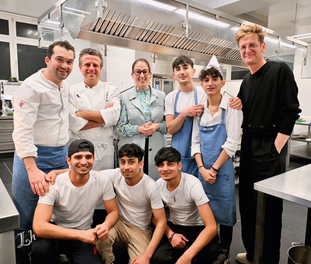 RABITA, een pop-up restaurant met en door OKAN-leerlingen. #voedingverbindt Bedankt 🔥 <a href="/Nicole_demoor/">Nicole de Moor</a> <a href="/ozarkhenry/">ozark henry</a> 
#onderwijs #OKAN #talentis
<a href="/onderwijs_Vl/">Onderwijs Vlaanderen</a> <a href="/KathOndVla/">Katholiek Onderwijs Vlaanderen</a> 
<a href="/SvenOrnelis/">Sven Ornelis</a> <a href="/radio1be/">Radio 1</a> <a href="/FocusWTV/">Focus & WTV</a> <a href="/stubru/">StuBru</a>