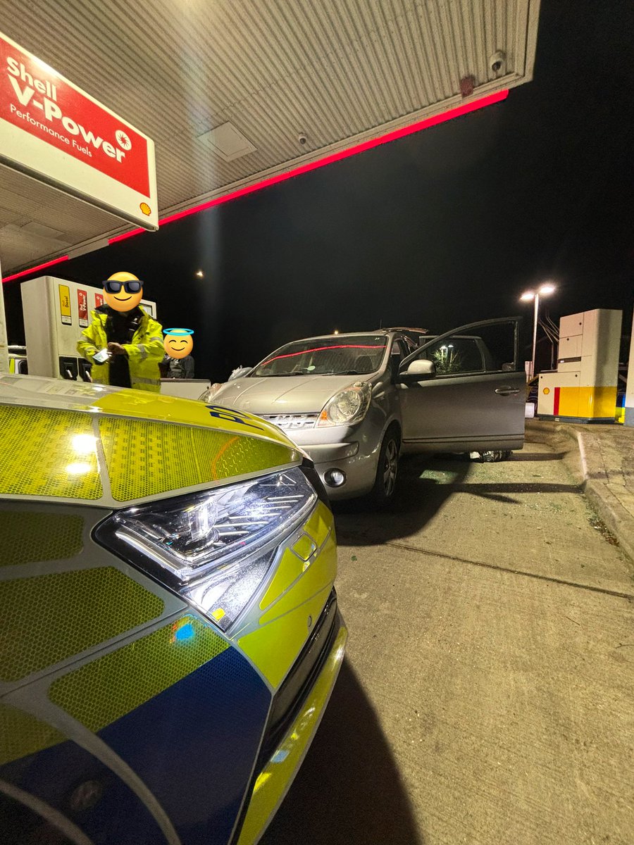This #Cloned vehicle was used in a #TheftOfMV in #Maidstone, vehicle located by #RPU4 & a reinforced stop put in, driver tried to ram his way out, window smashed & both occupants #Arrested ^TS