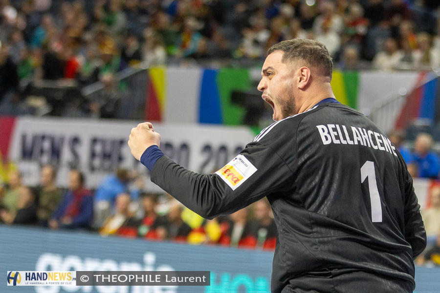 HandNewsfr's tweet photo. [#Euro2024]

🇫🇷 Avec un grand Samir Bellhacene, les Bleus assurent face à l'Islande 🔥

Plus de détails ici 👉: https://t.co/HgFjIjlKmR https://t.co/DSEMvgfemA