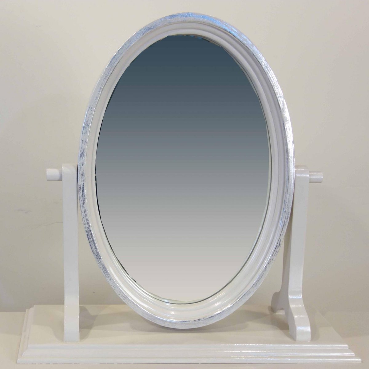 Petit Miracles tweet media