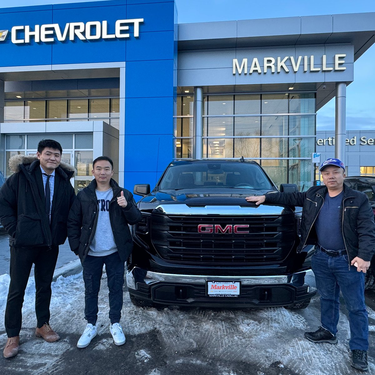 MarkvilleChev's tweet photo. Guess who has > 5 vehicles with @markvillechev , and whose son just picked up a brand new '24 #GMC #Sierra 1500 Pro? This guy right here! Thx so much Li for trusting Donn &amp; the @markvillechev family w/your automotive needs over the years. 🙌 #truckseason #Upgrade #gmctrucks https://t.co/rdLbX09m5y