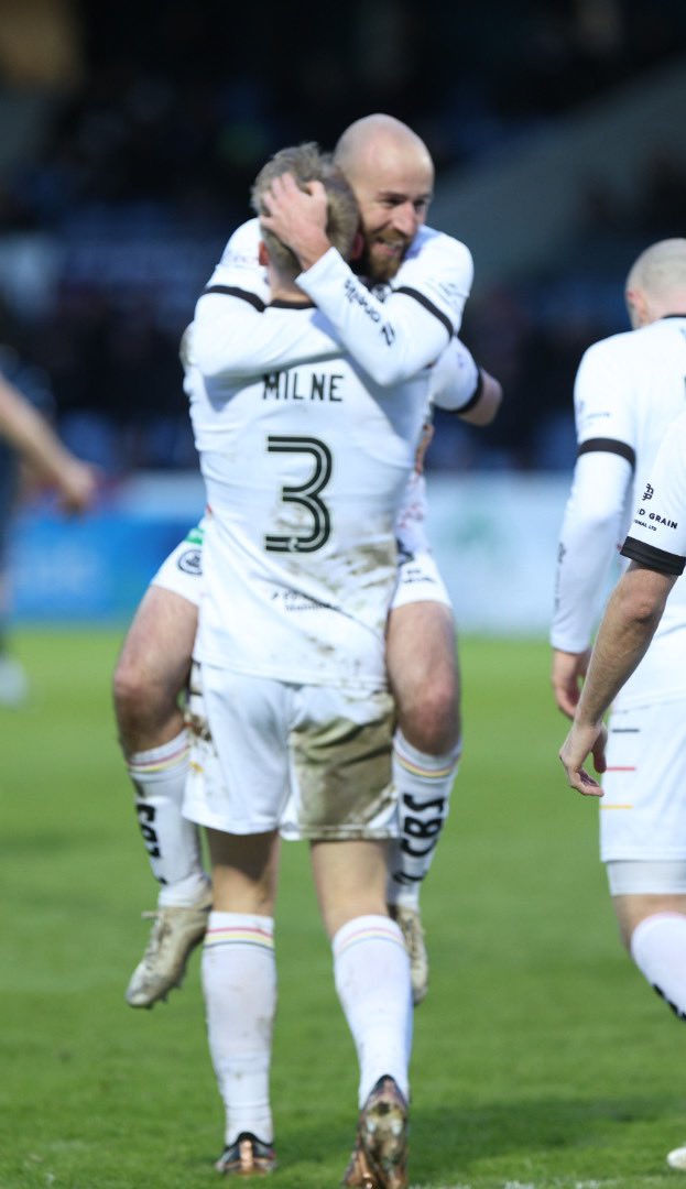 TommyTaylorPTFC's tweet photo. Goooaaalll!!! It’s a Banzo classic @PartickThistle 3-0 https://t.co/NvLMYwsP9g