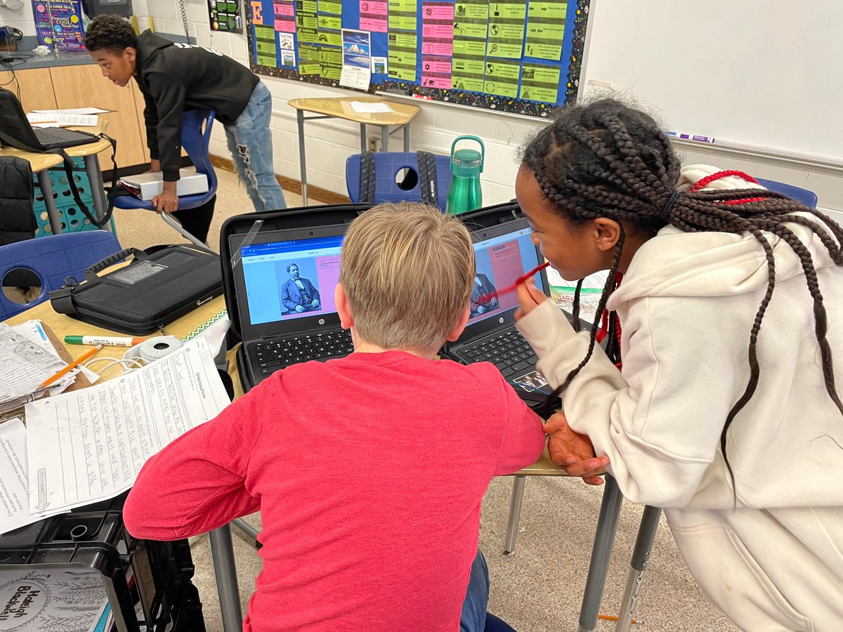 Julee Donnell tweet media