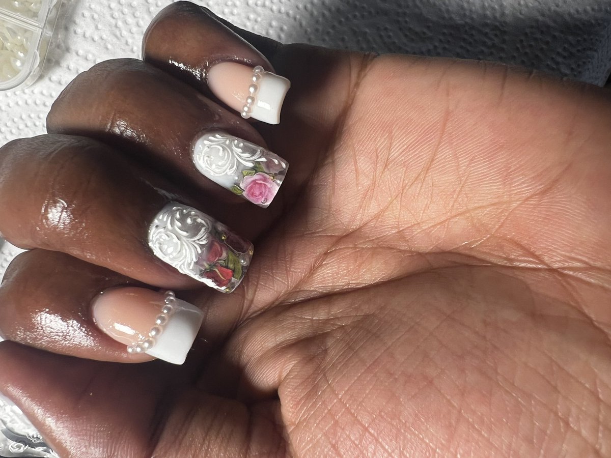 stefanartistry's tweet photo. Period 💅🏾 🌹 Valentines Day Nails
#NailContent #ShortNails #Polygelnails https://t.co/Ky9OD7VIFI