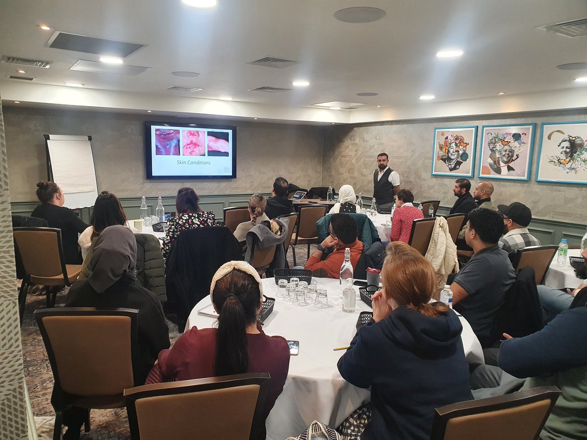 AHTraining1's tweet image. We are in Leeds today for Pharmacy First training. Jam packed morning with a fantastic morning group. Presented by our advanced clinical pharmacist Shabaab. 
#PharmacyFirst #CommunityPharmacy
#Training #Education