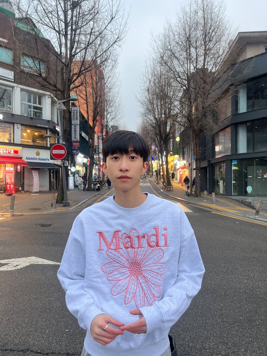 ppp__071888's tweet photo. 按摩耳燭可以預約喔❤️ https://t.co/6WTKWtoQRc