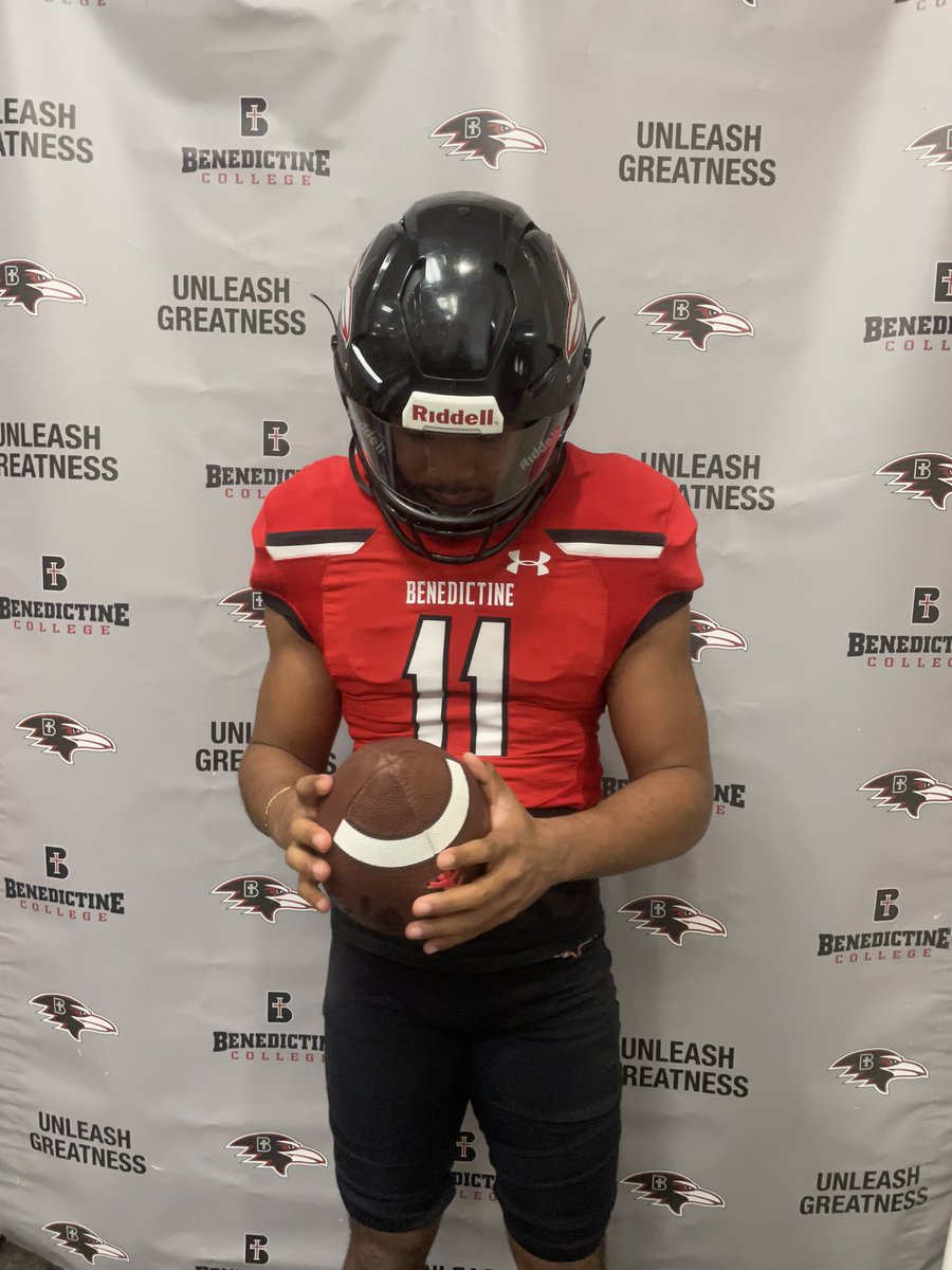 AdeizaEmanuel's tweet photo. Thank you @RavenFootballBC and staff for a great visit! Had a lot of fun and excited to be back on campus soon @FightingEagleFB @Daygofootball @SanSpotlight @CoachCogan @coach_hauser https://t.co/GdHBILPc3l
