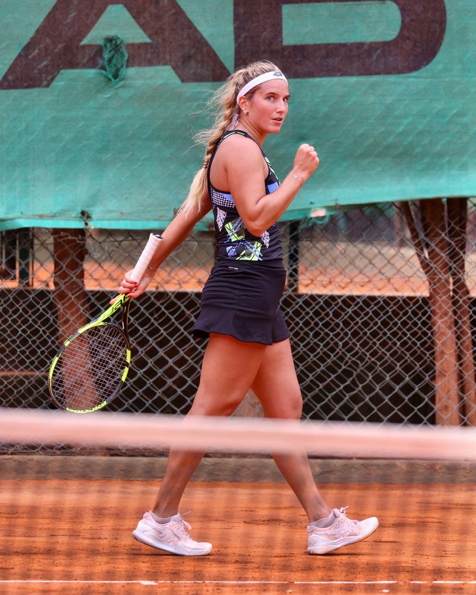 ChiesaDeborah's tweet photo. 👀❤️‍🔥⏳

#tennis #tennisworld #tennisplayer #italy https://t.co/Hv4DTWlj7U