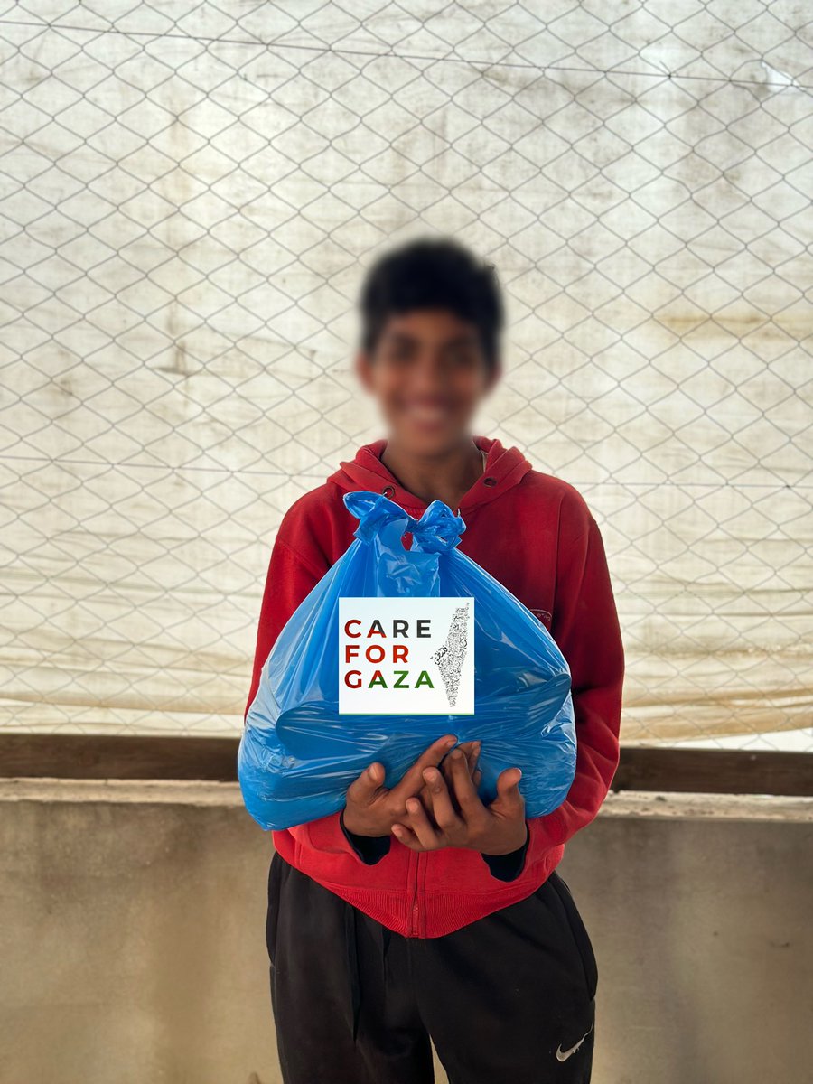 CareForGaza's tweet photo. Thanks for your amazing support to CareForGaza, we are delivering food packages with basic food items to a number of families across the area | Gaza

Thanks for supporting people in need.
https://t.co/PTZUJSlgYs https://t.co/RVGc9q6McE