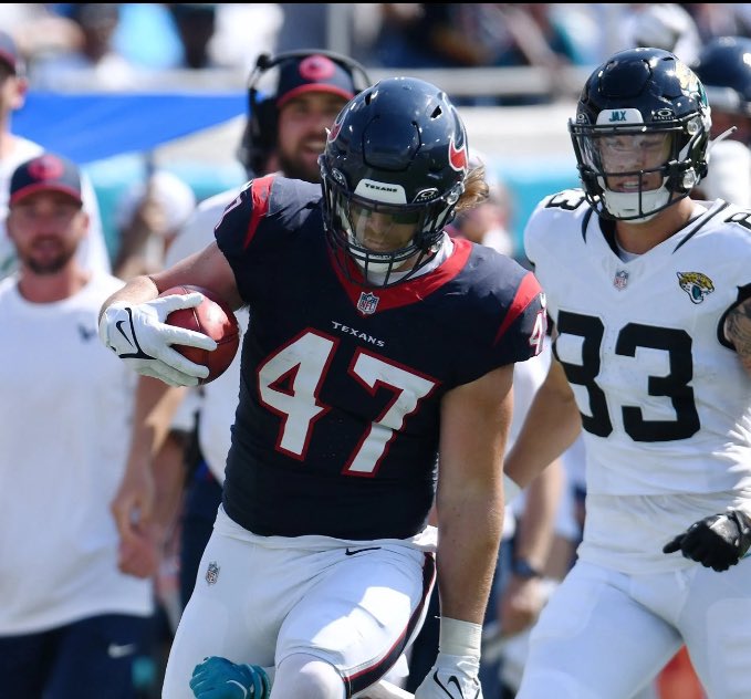 FullbackWatch's tweet photo. It’s game day.
#FullbackWatch https://t.co/DsZU8r0GAu