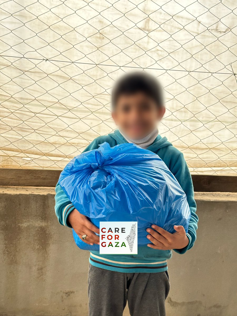 CareForGaza's tweet photo. Thanks for your amazing support to CareForGaza, we are delivering food packages with basic food items to a number of families across the area | Gaza

Thanks for supporting people in need.
https://t.co/PTZUJSlgYs https://t.co/RVGc9q6McE