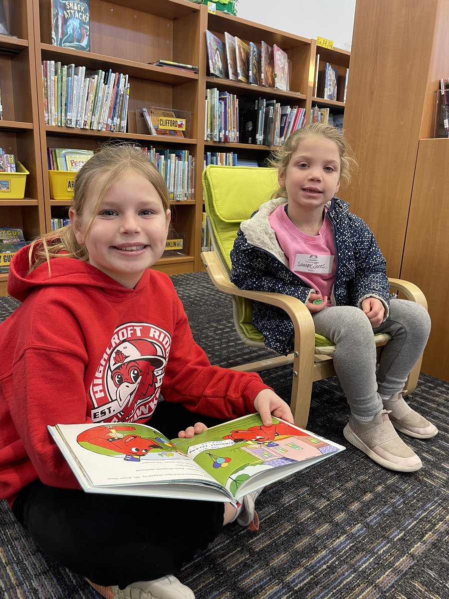 HighcroftRidge's tweet photo. We welcomed our future Redhawks into our “nest” during our “Visit Your Elementary” event.  It was magical seeing our 4th grade students step up to be leaders for our youngest, incoming Redhawks! We can’t wait for them to join us for good in ‘23-‘24!❤️🖤 https://t.co/d410WG4GkX