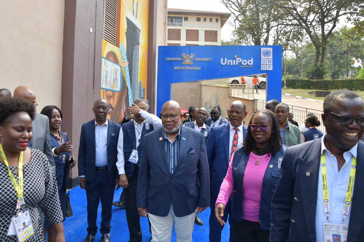 UNDP's bold & ambitious #Timbuktoo Initiative is building a continent-wide innovation ecosystem 💡 @UNDP x @Makerere are proud to have welcomed H.E. Dennis Francis @UN_PGA to tour the University Innovation Pod which will soon become the latest member of UNDP's #Timbuktoo cohort