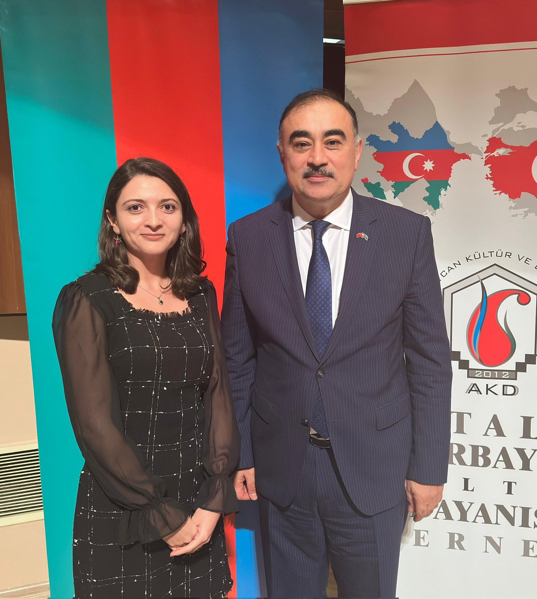 Akdeniz Universiteti Atatürk Konqres Mərkəzində cənab səfirimiz Rəşad Məmmədovun iştirakı ilə 20 Yanvar faciəsinin 34-cü ildönümü ilə əlaqədar keçirilən tədbirdən.
#20Yanvar1990 
#20Ocak1990
#MilliQürurGünü 
#Antalya 
#akdenizuniversitesi