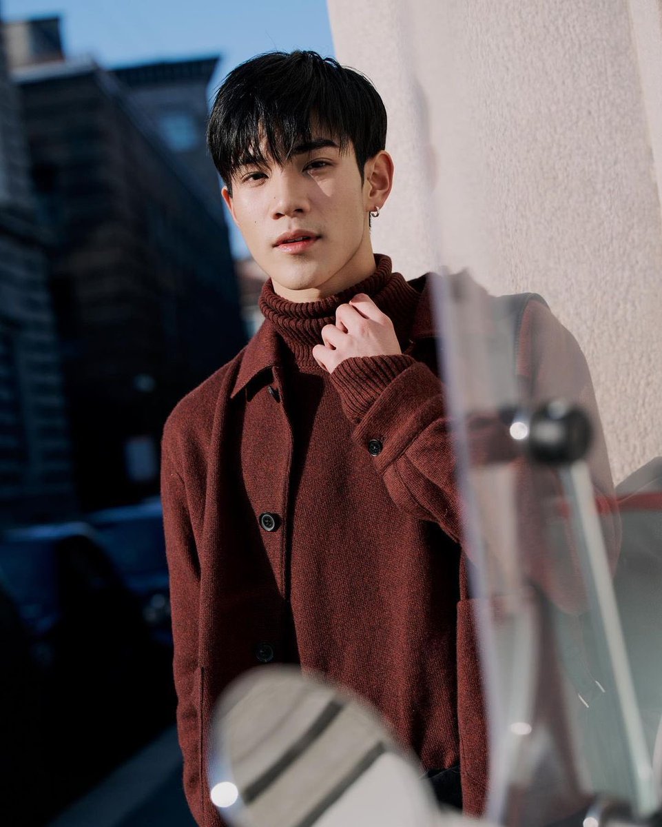 crazyinlove424's tweet photo. @Addathailand Him please
#addaก้าวไปให้สุดแรง #stepwithoutdoubt #addathailand #adda2density
#Fourthnattawat
@tawattannn https://t.co/YMy1RiZHd6