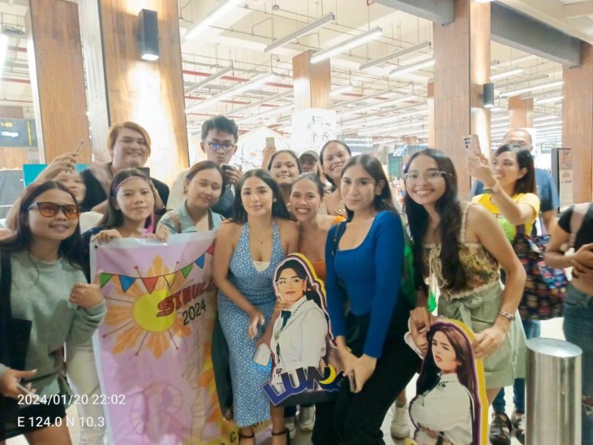 brilliantscebu's tweet photo. Dipa po ubos energy namin humabol pa kami sa airport😭have a safe flight b,see you again puhon💗

-brilliantscebu✨ https://t.co/CGjiX7jQG1