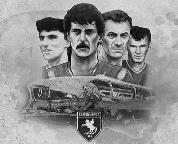 Kırmızı-Beyaz'a Siyah'ın eklendiği acı günde kaybettiğimiz Samsunspor futbol şehitlerini saygı ve rahmetle anıyorum.
#20Ocak1989
#Samsunspor